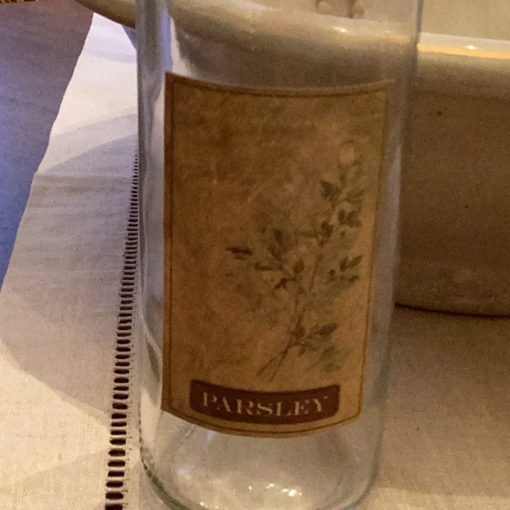 Vase - Picture 2 of 3